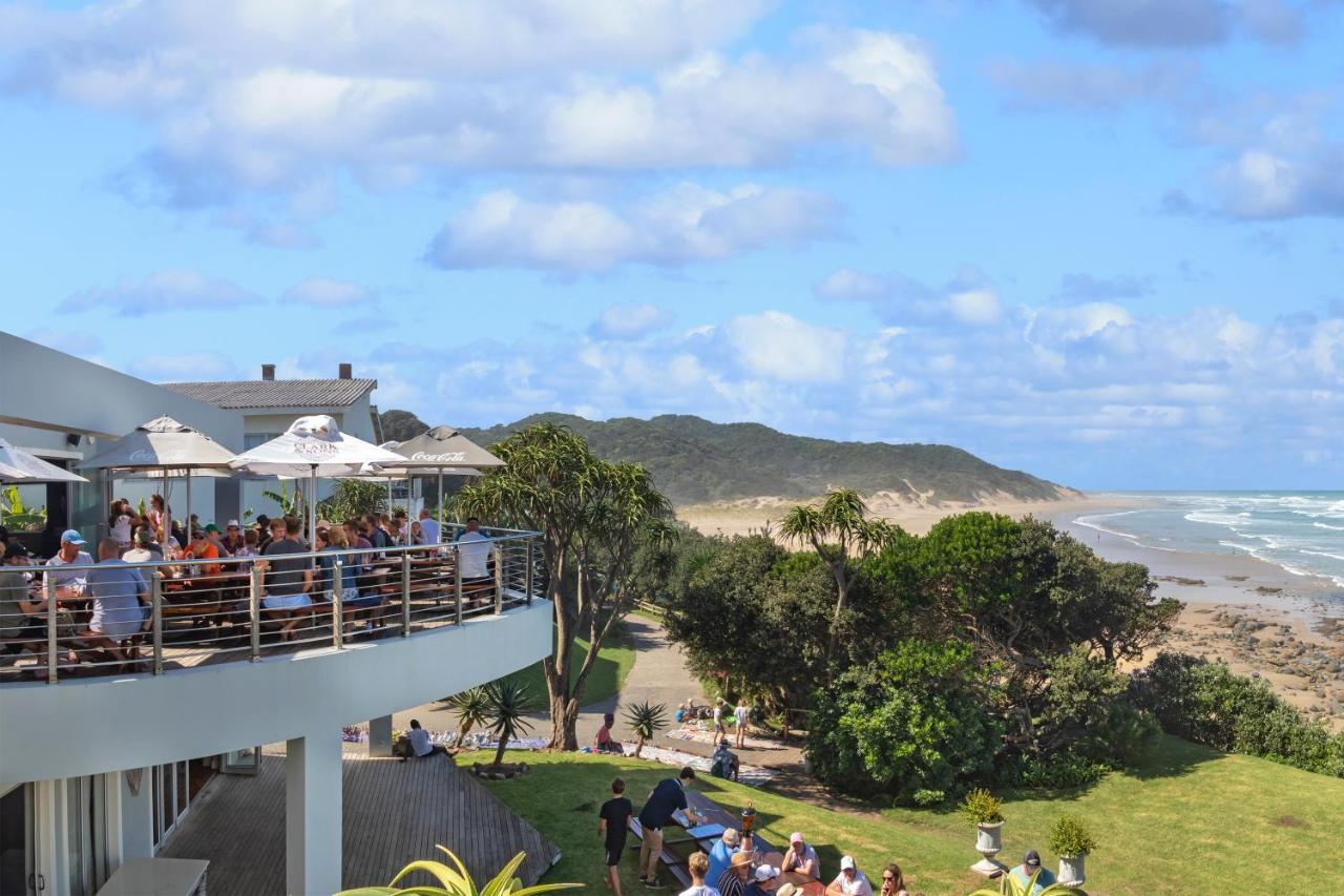 Morgan Bay Hotel エクステリア 写真