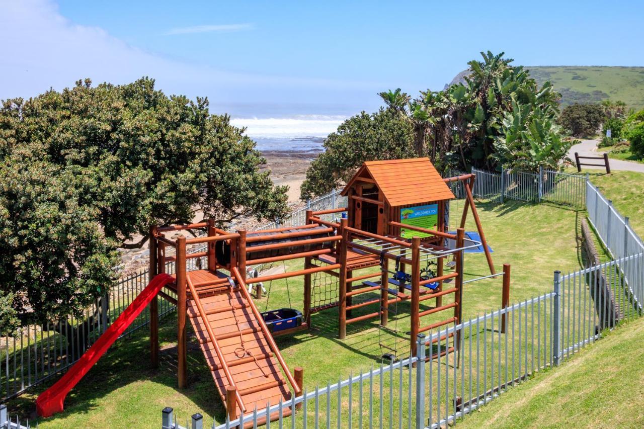 Morgan Bay Hotel エクステリア 写真