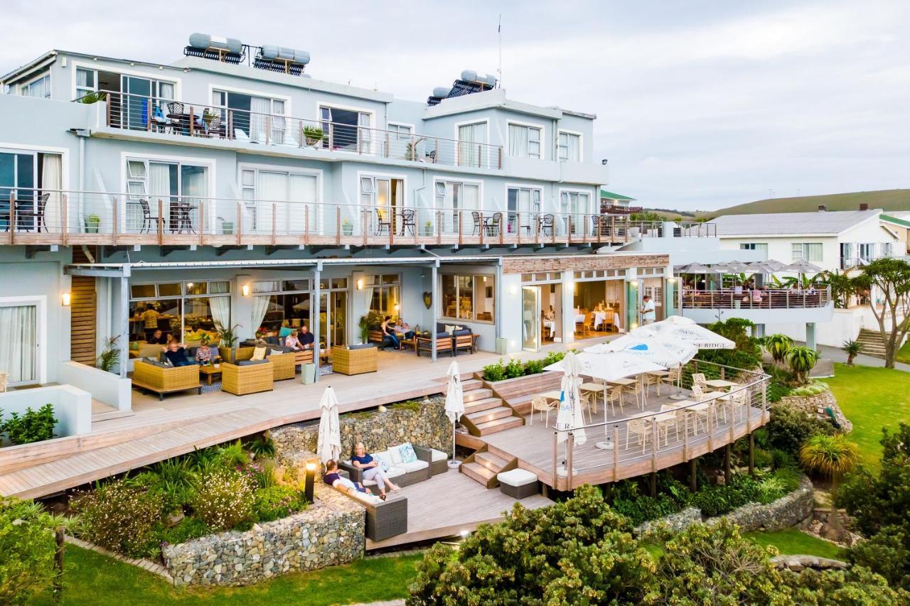 Morgan Bay Hotel エクステリア 写真